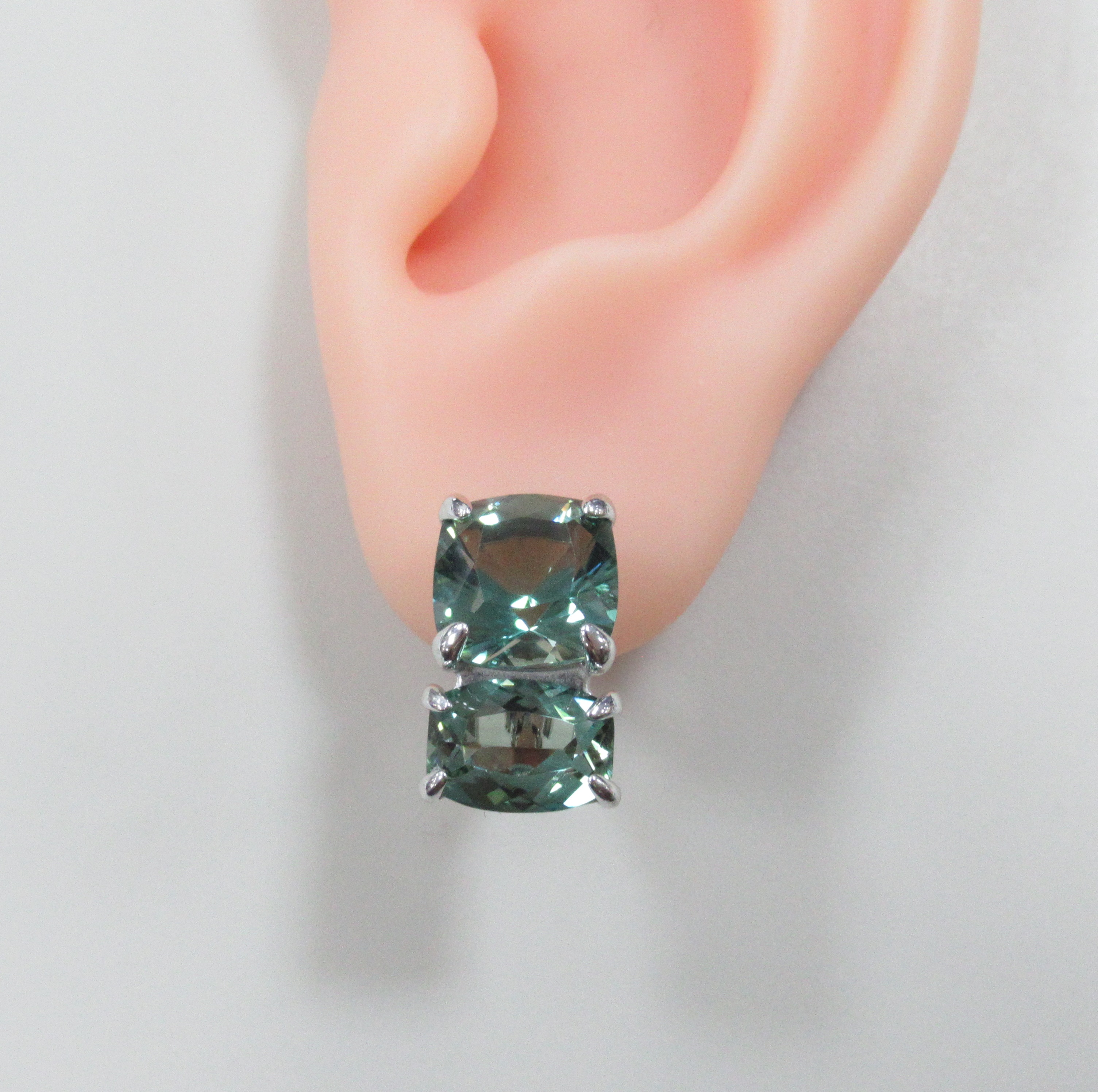 Серебряные серьги с празиолитами